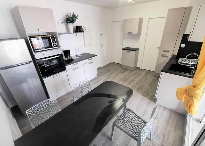 Les Nefs Des Sables - 4 Personnes 4 Couchages Port Leucate. Ref: 2nef_7k4 Mae-5224